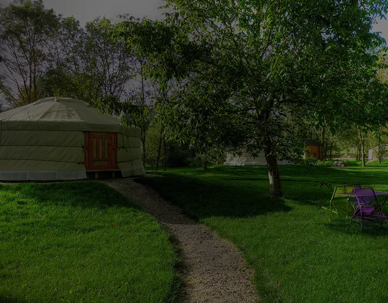 Camping et hebergements insolites